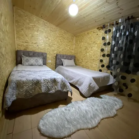 Hotell Bovilla Canyon Dajti