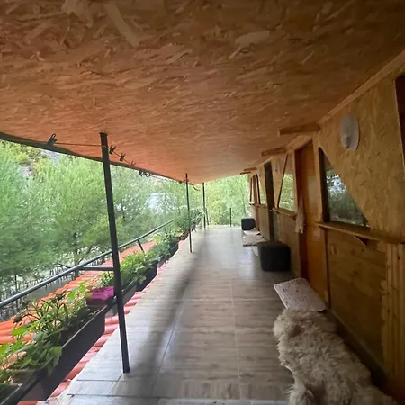 מלון Bovilla Canyon טיראנה