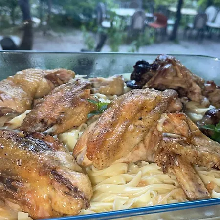 Bovilla Canyon 酒店 3*