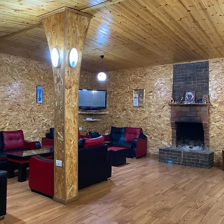 Bovilla Canyon Hotel