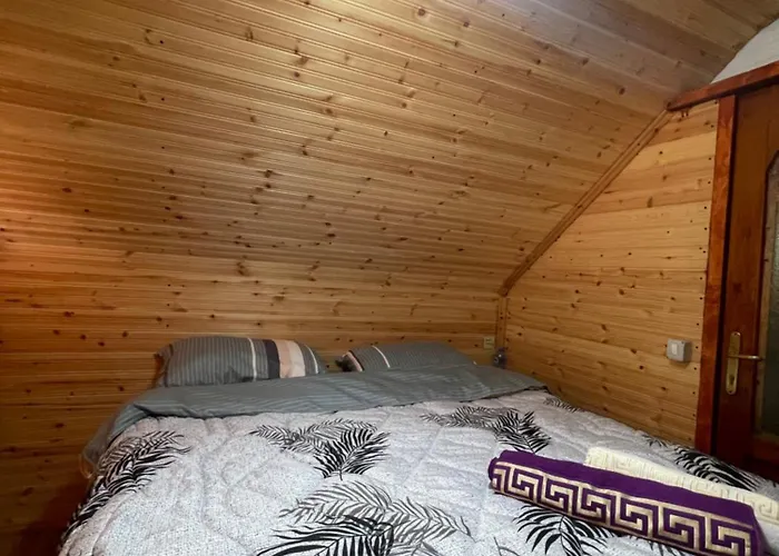 Bovilla Canyon Hotel